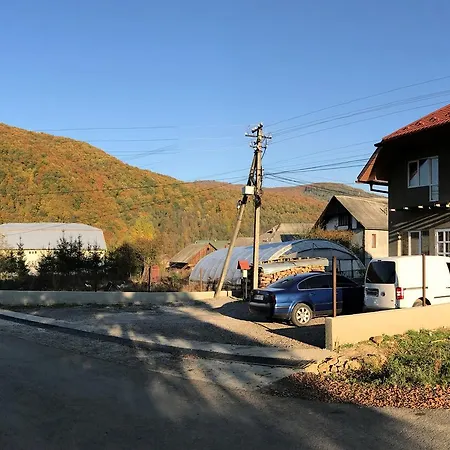 U Maksa Guest house 3*