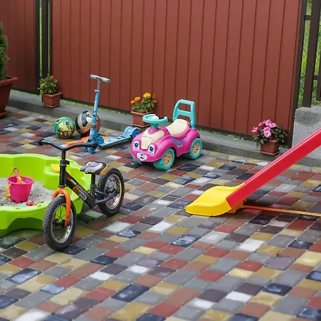 Guest house U Maksa 3*